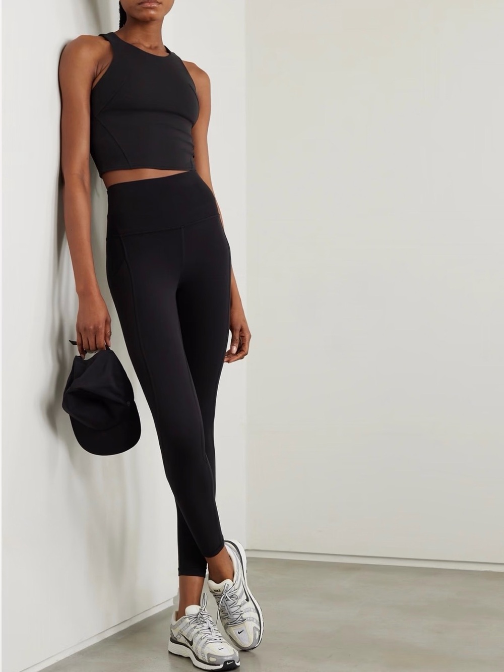 ✨Lululemon Cropped Tank Top✨